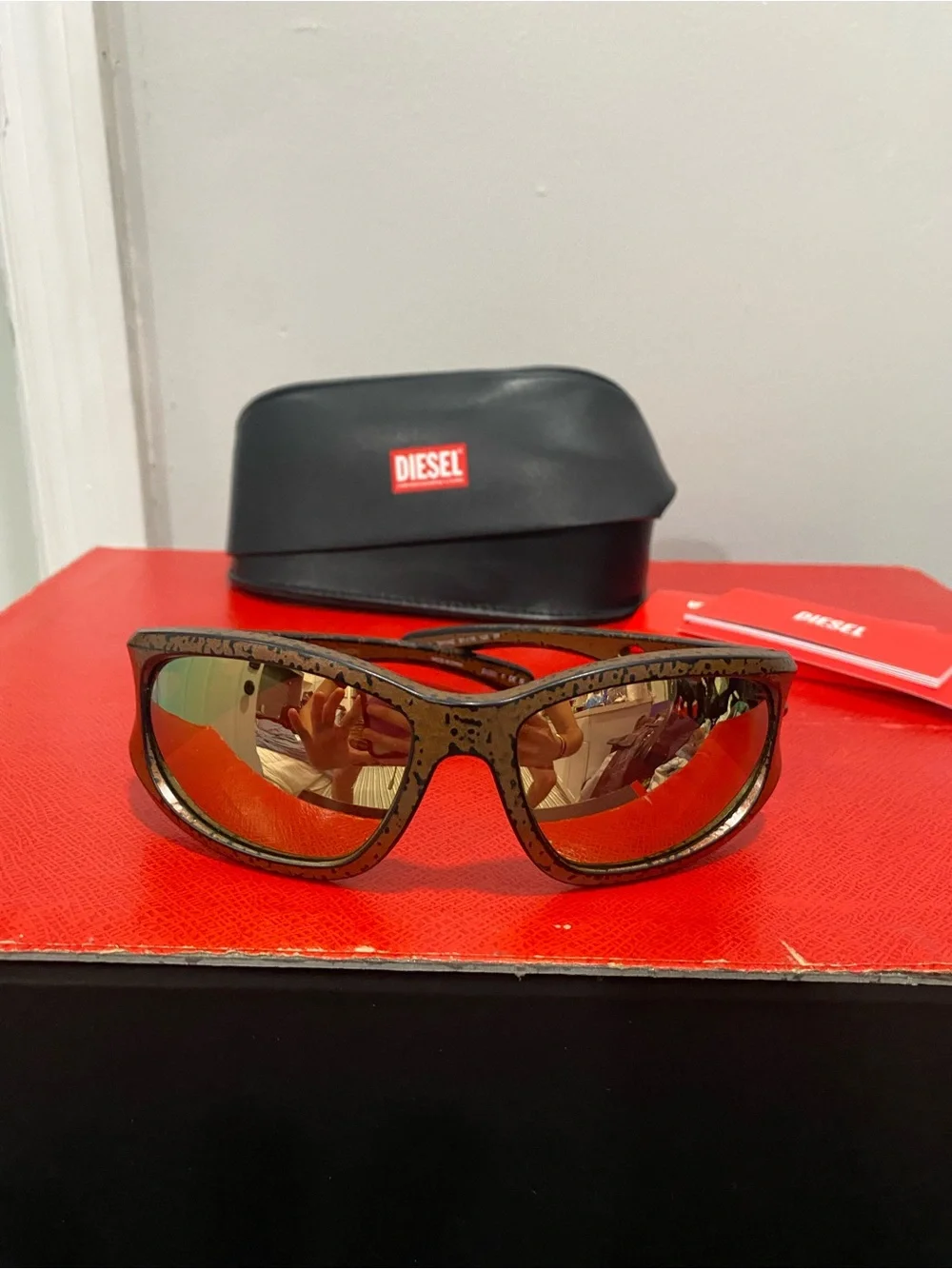 Diesel DL 3012U Rust-Speckled Sunglasses- Mirrored Lenses- w OG Box/Case/Tags